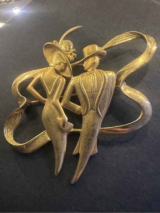 Jonette Jewelry Jewelry - Vintage 1980 Brushed Gold-Tone Art Deco Brooch “NIGHT ON THE TOWN”